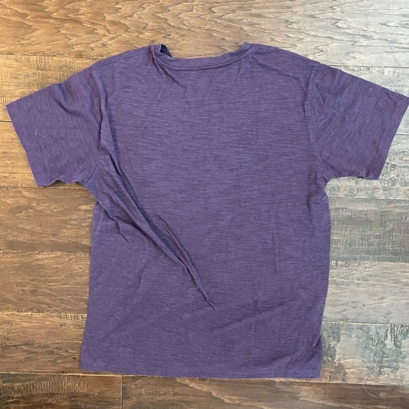 fabletics tee - Picture 2 of 4